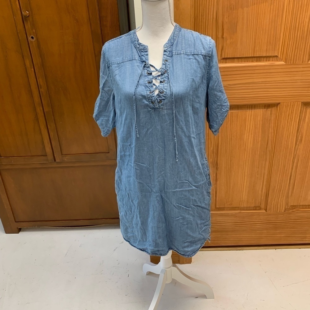 Philosophy denim shirt dress 💯 tencel soft chambray Med L-33in coastal chic